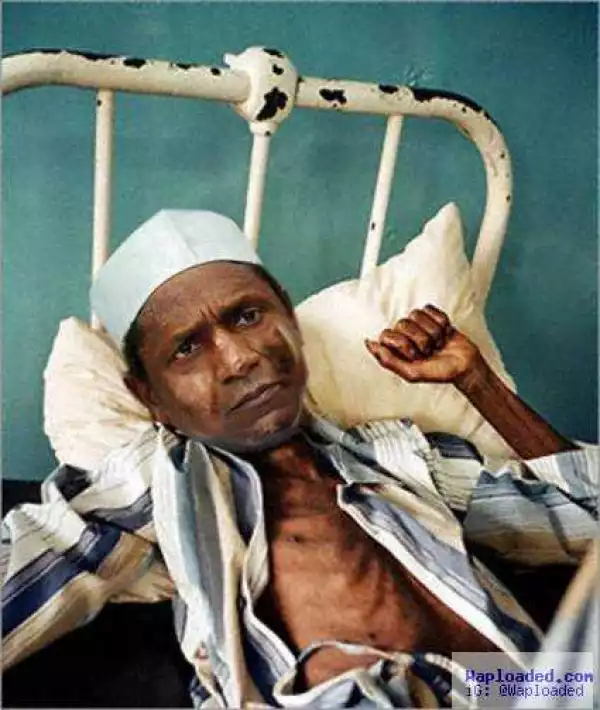 See The Photoshopped Photo Of Late President Musa Yar